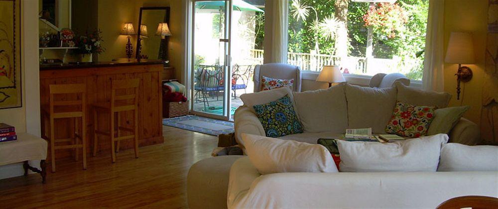 Salmonberry Inn & Beach House Lincoln City Buitenkant foto